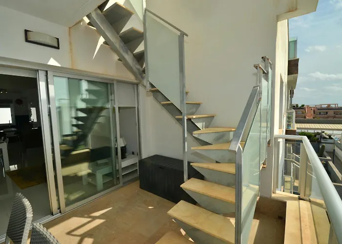 Penthouse Punta Prima Appartement *